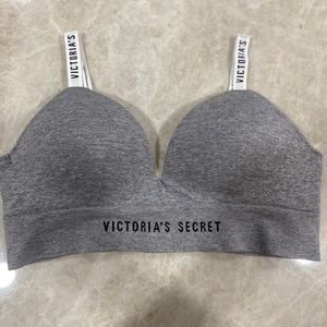 Victoria’s Secret comfortable T-Shirt Bra, grey marl